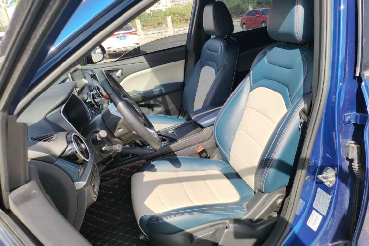 Used Dongfeng Fengon 500 2022 1.5T CVT Comfort Edition Left Front Seat