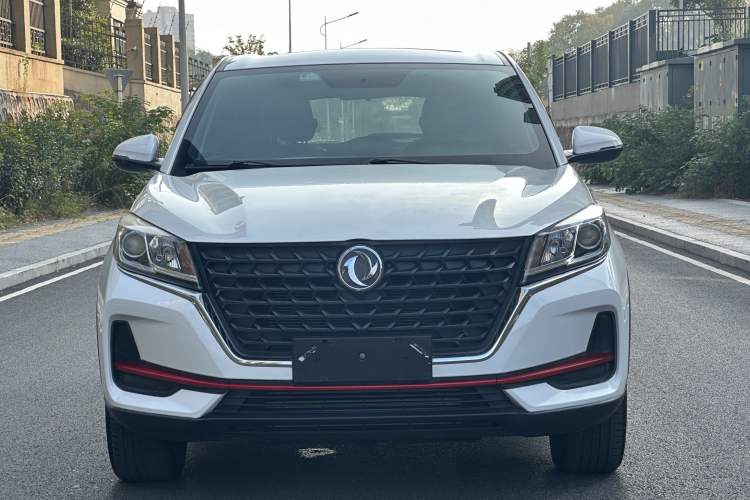 Used Dongfeng Fengon 500 2022 1.5T CVT Comfort Edition Exterior 1