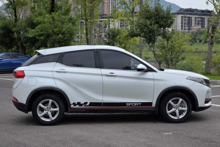 Used Dongfeng Fengon 500 2021 1.5L CVT Enjoyment Model Exterior 3