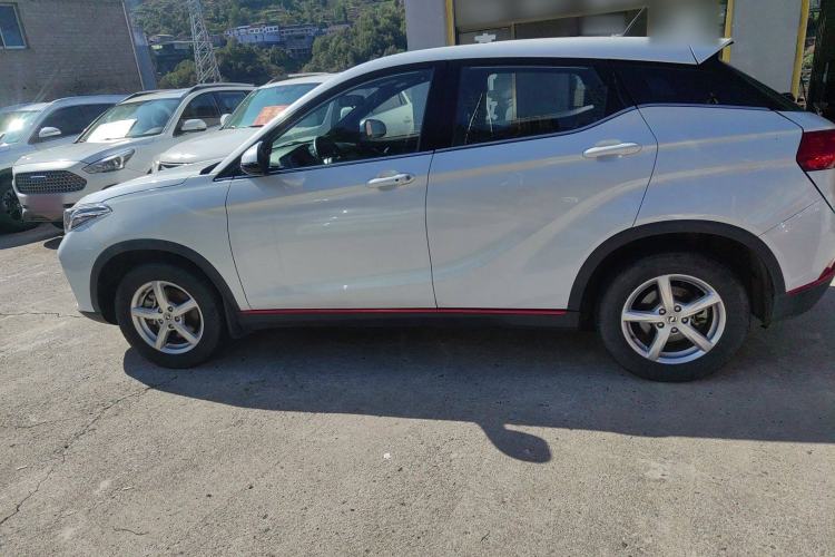 Used Dongfeng Fengon 500 2021 1.5L Manual Enjoyment Model Exterior 5