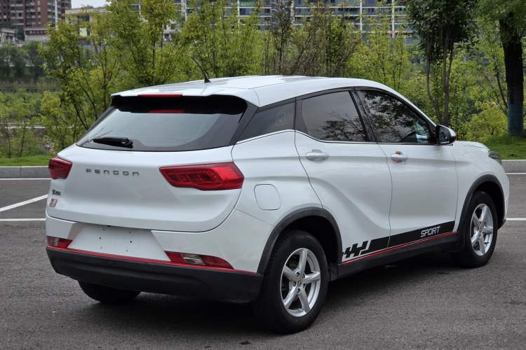 Used Dongfeng Fengon 500 2021 1.5L CVT Enjoyment Model Exterior 5