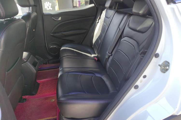Used Dongfeng Fengon 500 2021 1.5L Manual Enjoyment Model Interior 1