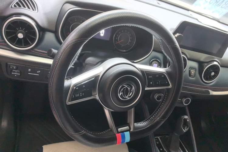 Used Dongfeng Fengon 500 2022 1.5T CVT Comfort Edition Steering Wheel