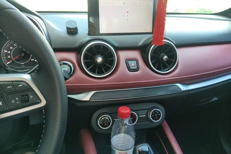 Used Dongfeng Fengon 500 2021 1.5L CVT Enjoyment Version Audio And AC Panel