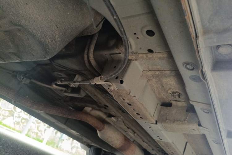 Used Dongfeng Fengon 500 2021 1.5L Manual Enjoyment Model Chassis Rear Right