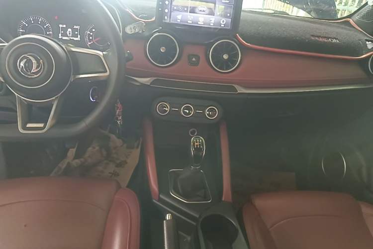Used Dongfeng Fengon 500 2021 1.5L Manual Enjoyment Model Gear Lever