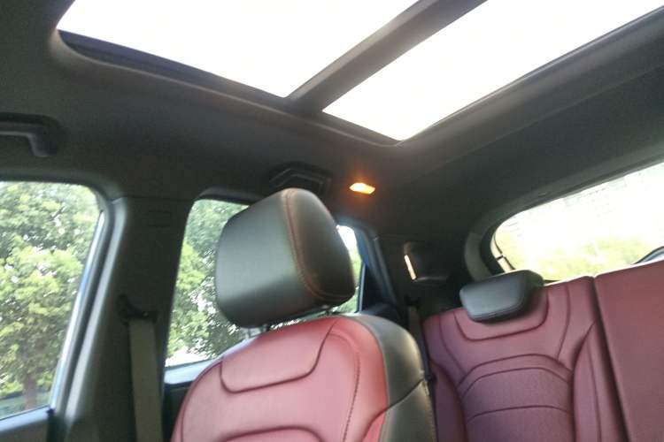 Used Dongfeng Fengon 500 2021 1.5L CVT Enjoyment Version Headliner