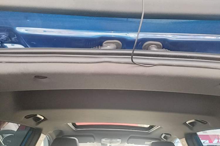 Used Dongfeng Fengon 500 2021 1.5L Manual Enjoyment Model Headliner