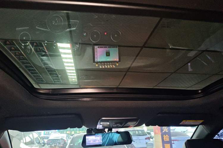 Used Dongfeng Fengon 500 2021 1.5L CVT Enjoyment Version Headliner