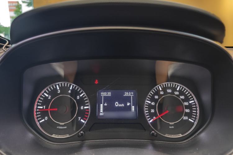 Used Dongfeng Fengon 500 2021 1.5L Manual Enjoyment Model Instrument Cluster