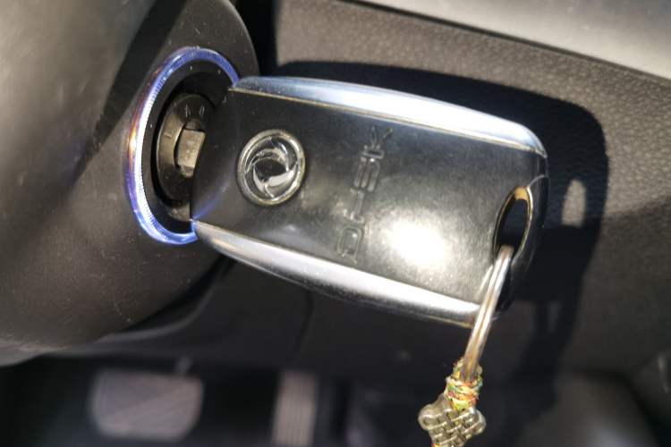 Used Dongfeng Fengon 500 2021 1.5L CVT Enjoyment Model Interior 1