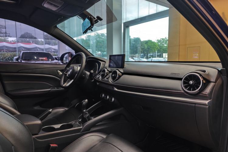 Used Dongfeng Fengon 500 2021 1.5L Manual Enjoyment Model Interior 1