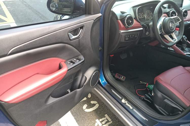Used Dongfeng Fengon 500 2021 1.5L CVT Enjoyment Version Interior 3