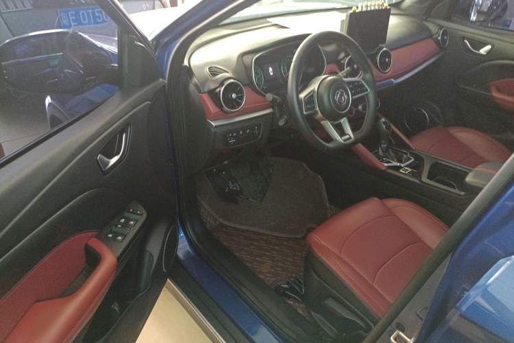 Used Dongfeng Fengon 500 2021 1.5L CVT Enjoyment Version Interior 3
