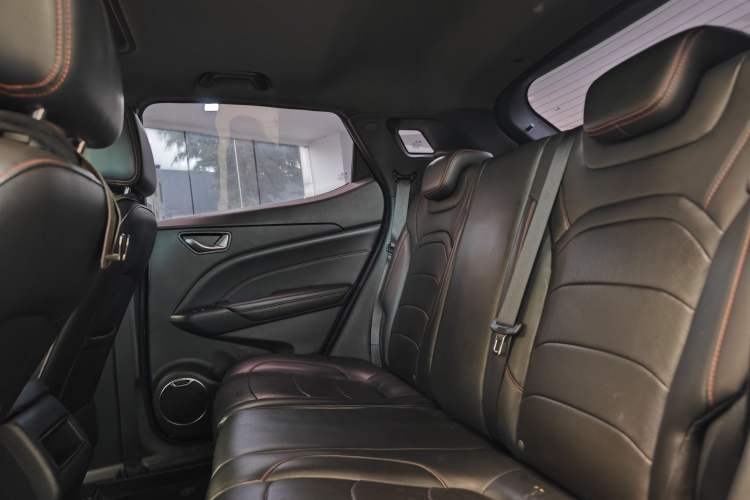 Used Dongfeng Fengon 500 2021 1.5L Manual Enjoyment Model Interior 5