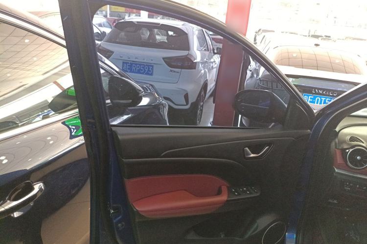 Used Dongfeng Fengon 500 2021 1.5L CVT Enjoyment Version Interior 7