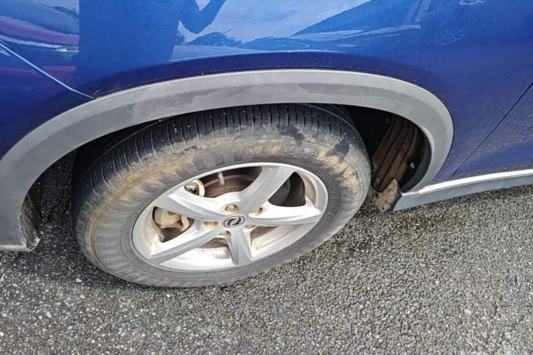 Used Dongfeng Fengon 500 2021 1.5L Manual Enjoyment Model Left Front Wheel Hub