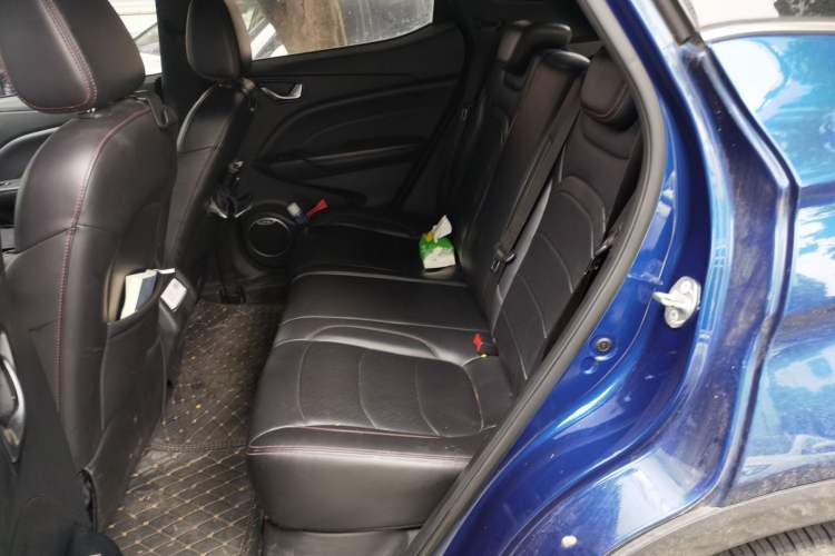 Used Dongfeng Fengon 500 2021 1.5L CVT Enjoyment Model Left Rear Seat