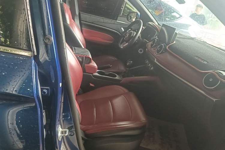 Used Dongfeng Fengon 500 2021 1.5L Manual Enjoyment Model Right Front Seat