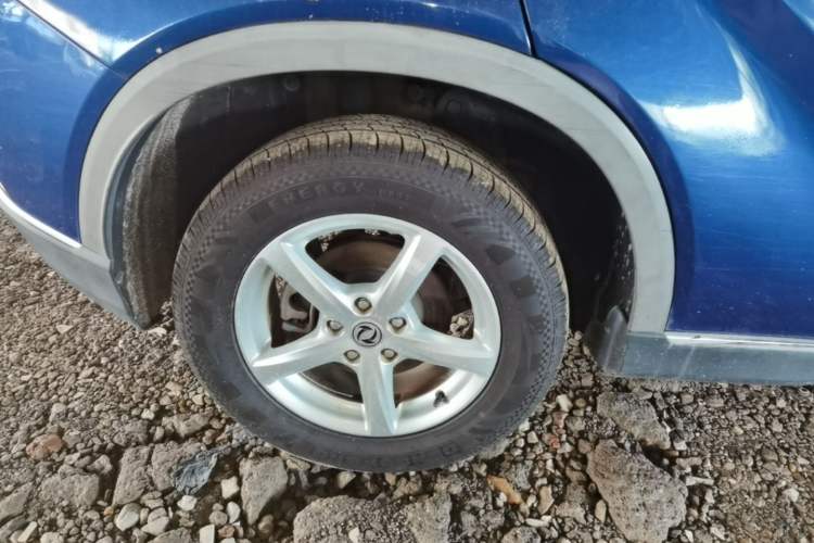 Used Dongfeng Fengon 500 2021 1.5L CVT Enjoyment Model Right Rear Wheel Hub