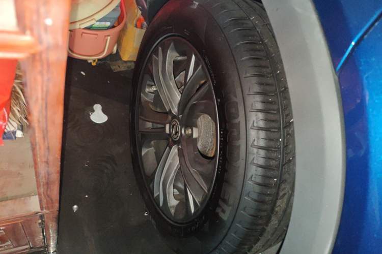 Used Dongfeng Fengon 500 2021 1.5L CVT Enjoyment Version Right Rear Wheel Hub
