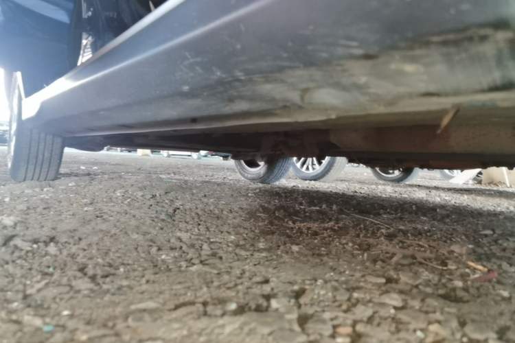 Used Dongfeng Fengon 500 2021 1.5L CVT Enjoyment Model Right Side Sill