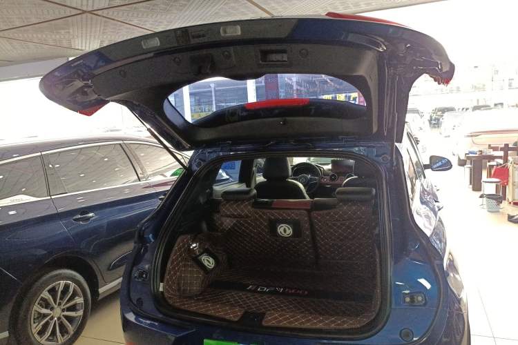Used Dongfeng Fengon 500 2021 1.5L CVT Enjoyment Version Trunk
