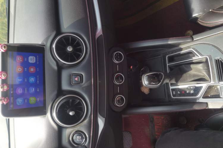 Used Dongfeng Fengon 500 2021 1.5L CVT Enjoyment Version Audio And AC Panel