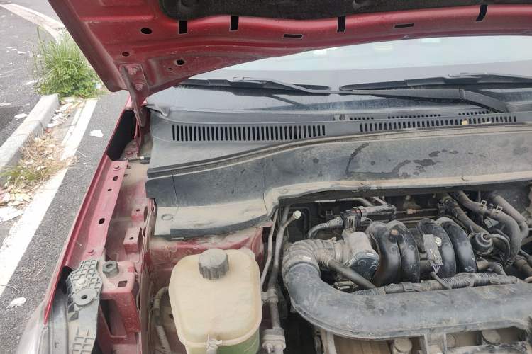 Used Dongfeng Fengon 500 2021 1.5L CVT Enjoyment Version Engine Bay Right