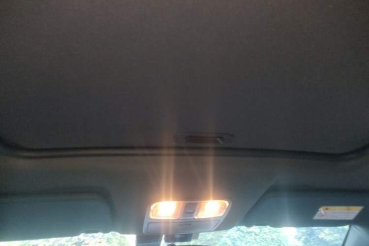 Used Dongfeng Fengon 500 2021 1.5L Manual Enjoyment Model Headliner