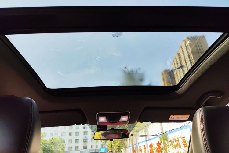 Used Dongfeng Fengon 500 2021 1.5L CVT Enjoyment Version Headliner