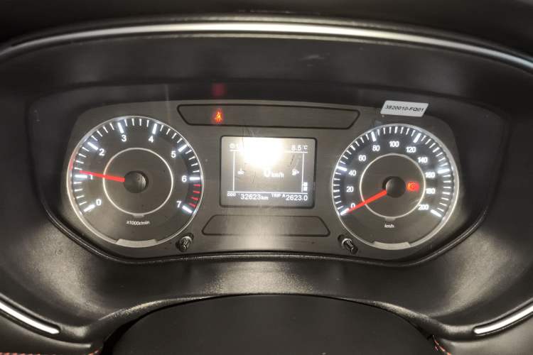Used Dongfeng Fengon 500 2021 1.5L CVT Enjoyment Model Instrument Cluster
