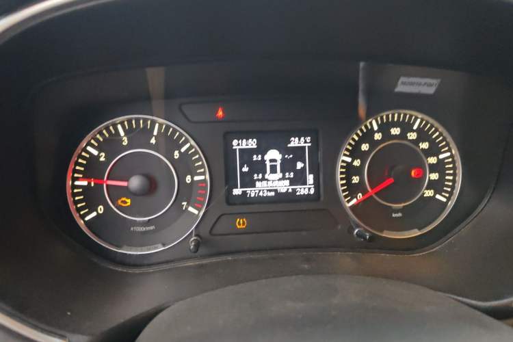 Used Dongfeng Fengon 500 2021 1.5L Manual Enjoyment Model Instrument Cluster