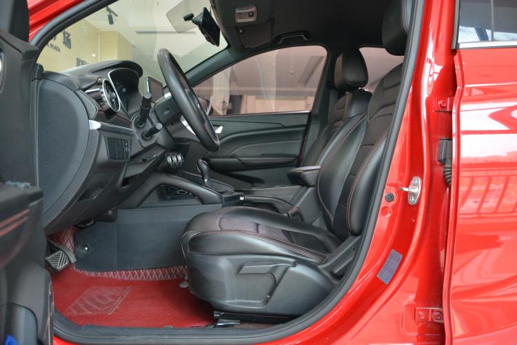 Used Dongfeng Fengon 500 2021 1.5L CVT Enjoyment Model Interior 3