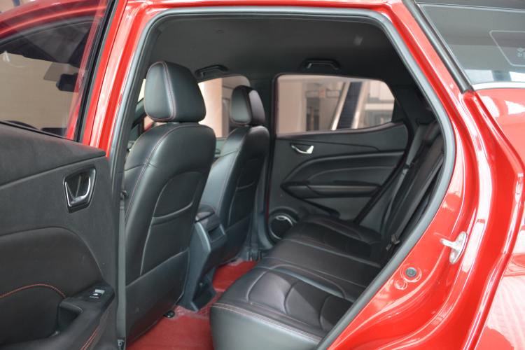 Used Dongfeng Fengon 500 2021 1.5L CVT Enjoyment Model Interior 4