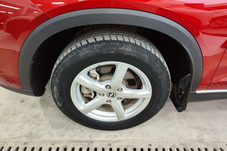Used Dongfeng Fengon 500 2021 1.5L Manual Enjoyment Model Left Front Wheel Hub
