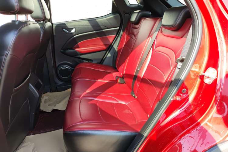 Used Dongfeng Fengon 500 2021 1.5L CVT Enjoyment Version Left Rear Seat