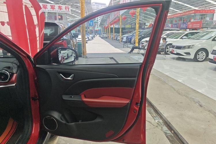 Used Dongfeng Fengon 500 2021 1.5L CVT Enjoyment Version Right Front Door Interior