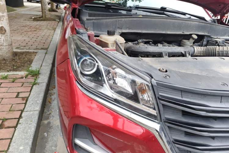 Used Dongfeng Fengon 500 2021 1.5L Manual Enjoyment Model Right Front Headlight