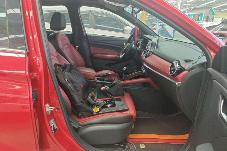 Used Dongfeng Fengon 500 2021 1.5L CVT Enjoyment Version Right Front Seat