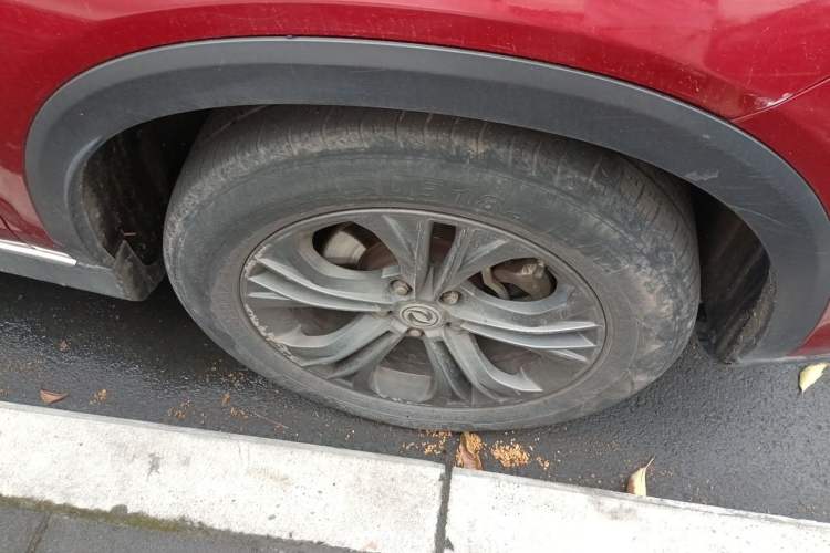 Used Dongfeng Fengon 500 2021 1.5L CVT Enjoyment Version Right Front Wheel Hub
