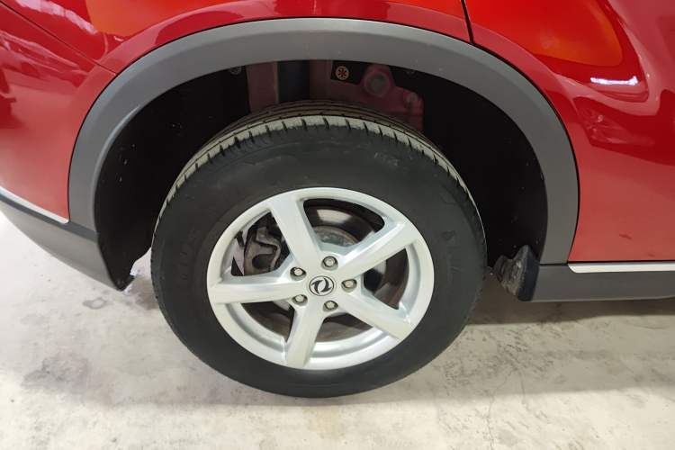 Used Dongfeng Fengon 500 2021 1.5L Manual Enjoyment Model Right Rear Wheel Hub