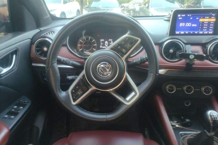 Used Dongfeng Fengon 500 2021 1.5L Manual Enjoyment Model Steering Wheel