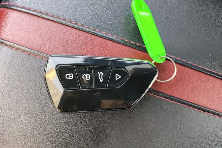 Used Dongfeng Fengon 500 2021 1.5L CVT Enjoyment Version Vehicle Key