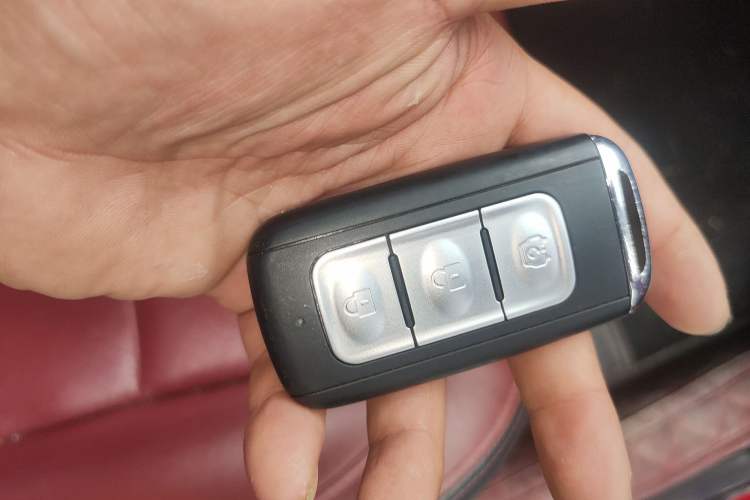 Used Dongfeng Fengon 500 2021 1.5L CVT Enjoyment Version Vehicle Key