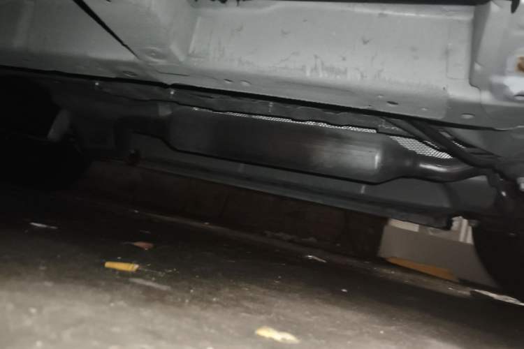 Used Dongfeng Fengon 500 2021 1.5L CVT Enjoyment Version Chassis Rear Left