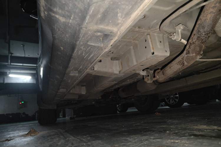 Used Dongfeng Fengon 500 2021 1.5L CVT Enjoyment Model Chassis Rear Left