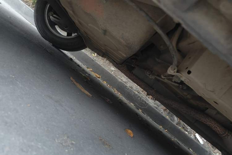 Used Dongfeng Fengon 500 2021 1.5L Manual Enjoyment Model Chassis Rear Right