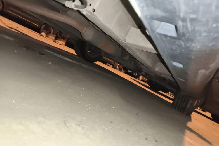 Used Dongfeng Fengon 500 2021 1.5L Manual Enjoyment Model Chassis Rear Right