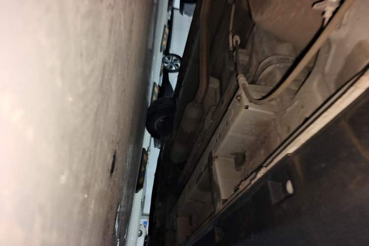 Used Dongfeng Fengon 500 2021 1.5L Manual Enjoyment Model Chassis Rear Right
